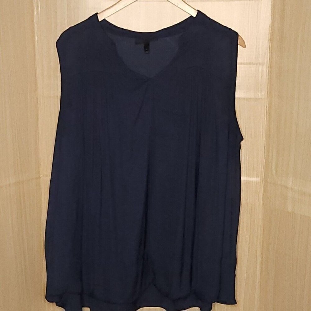 Lane Bryant Womens Navy Blue Silky Sleeveless Flowy Blouse 24